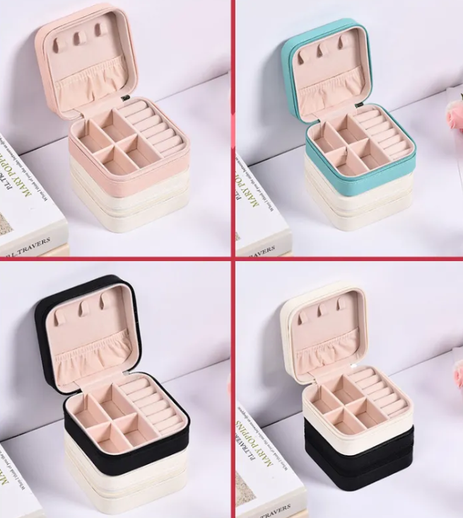 Amorha Travel Jewelry Organizer